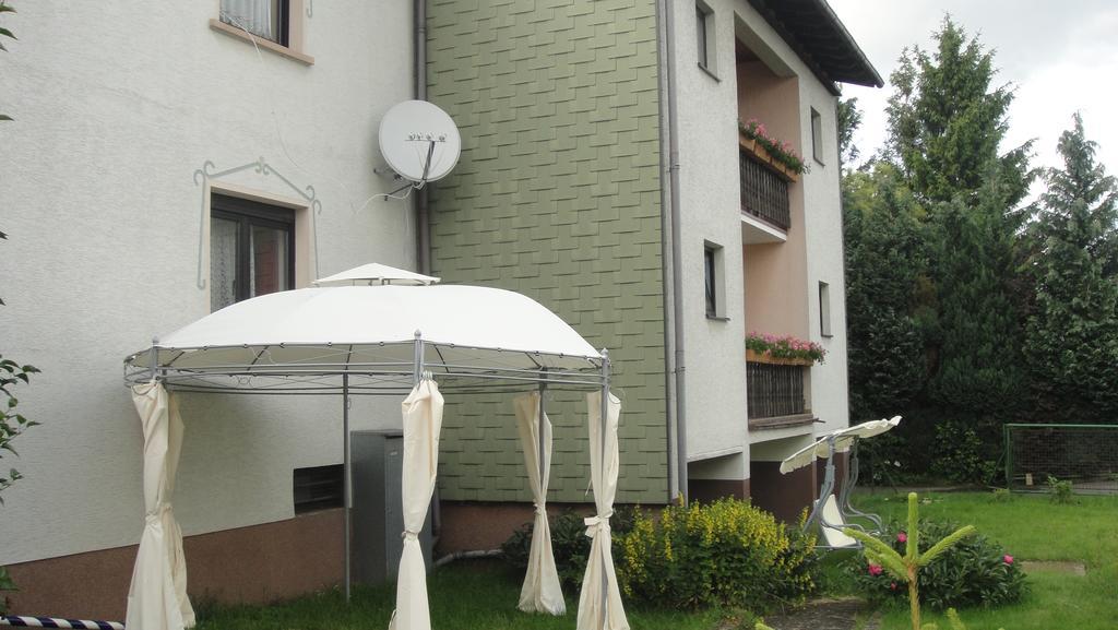 Black Bear Bikers Pub-Hotel Kempfeld الغرفة الصورة